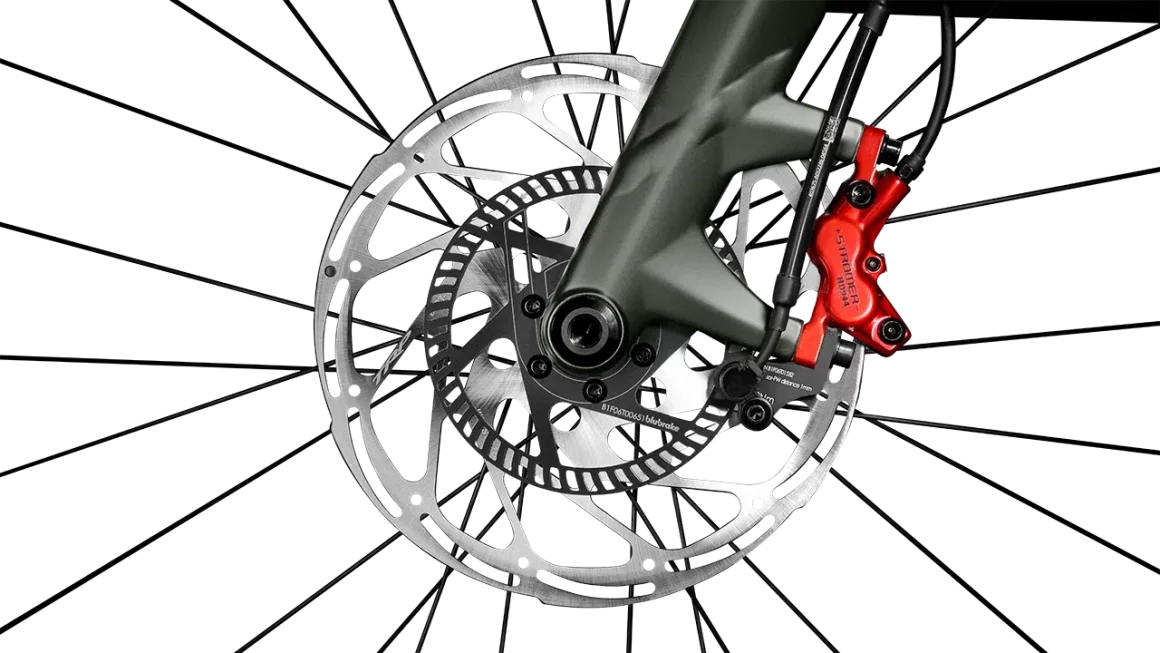 ST5 Pinion