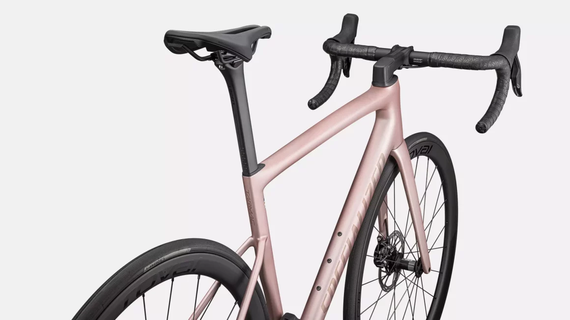 Tarmac SL8 Expert – Sram Rival AXS