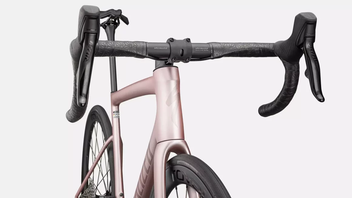 Tarmac SL8 Expert – Sram Rival AXS
